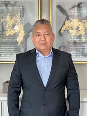 Robert Yu - small